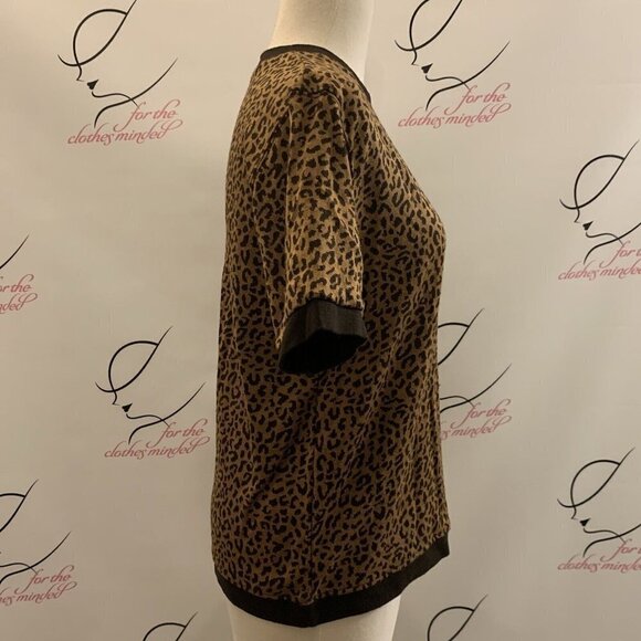 Eccobay.  Size Small.  Animal Print Stretch Pullover Sweater with Bindings.  B12 - Picture 5 of 7